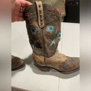 Dan Post sparrows and flowers cowboy boots. Size 8.  Worn once.